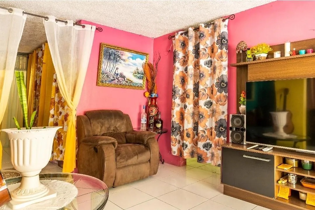 Colorful Private Room Oasis Montego Bay 0*,
